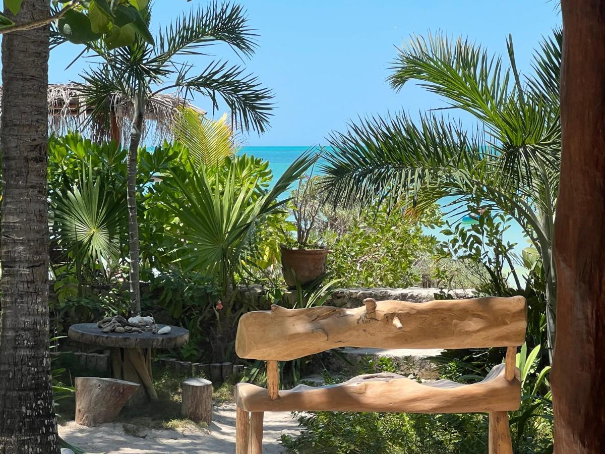 Casa Tom Tom - Adults Only Bed & Breakfast Isla Holbox Exterior photo